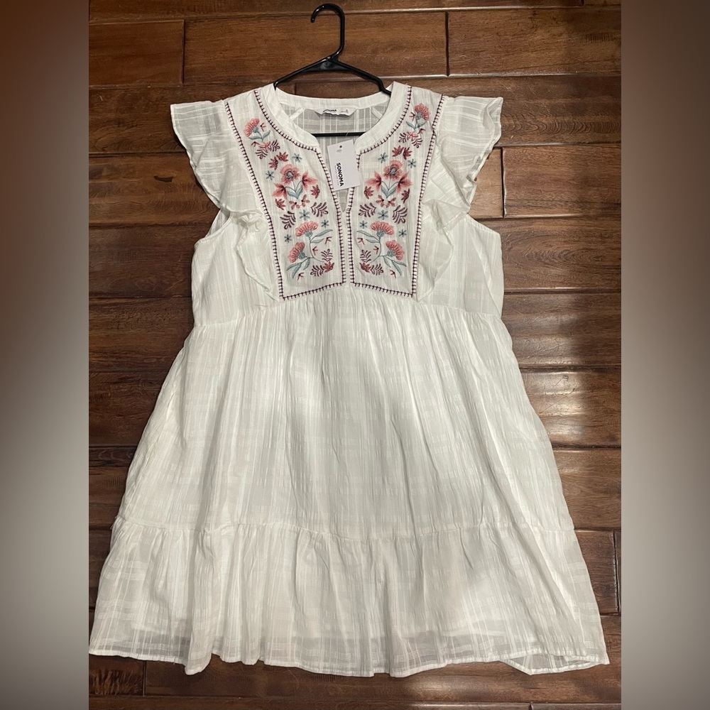 Women’s XL White Floral Dress
